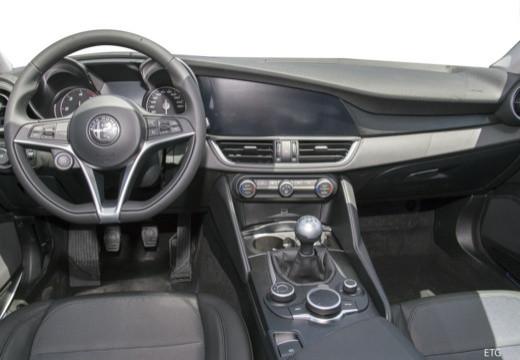 ALFA ROMEO Giulia 2016 - Giulia 2.2 t Business 136cv auto