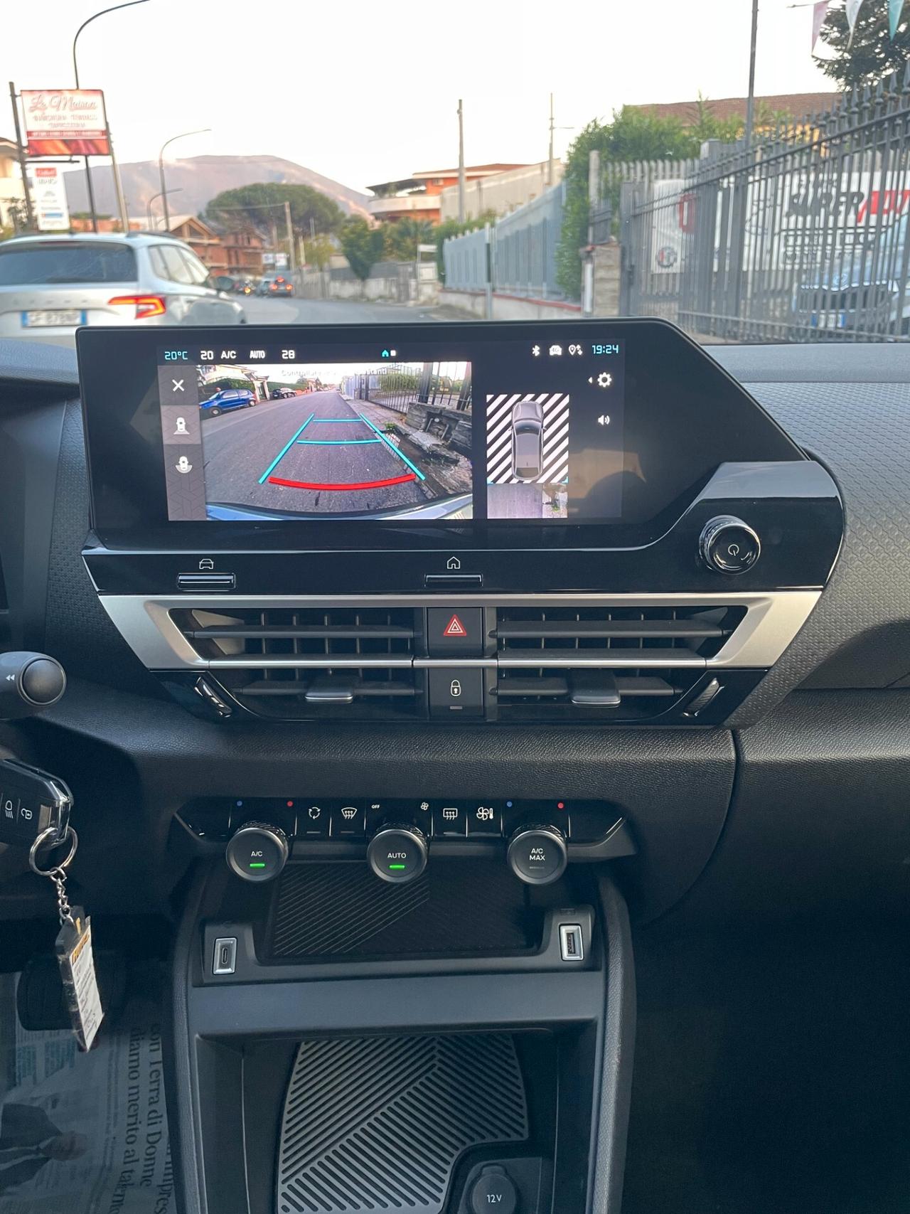 CITROEN C4 PureTech 130 S&S EAT8 PLUS