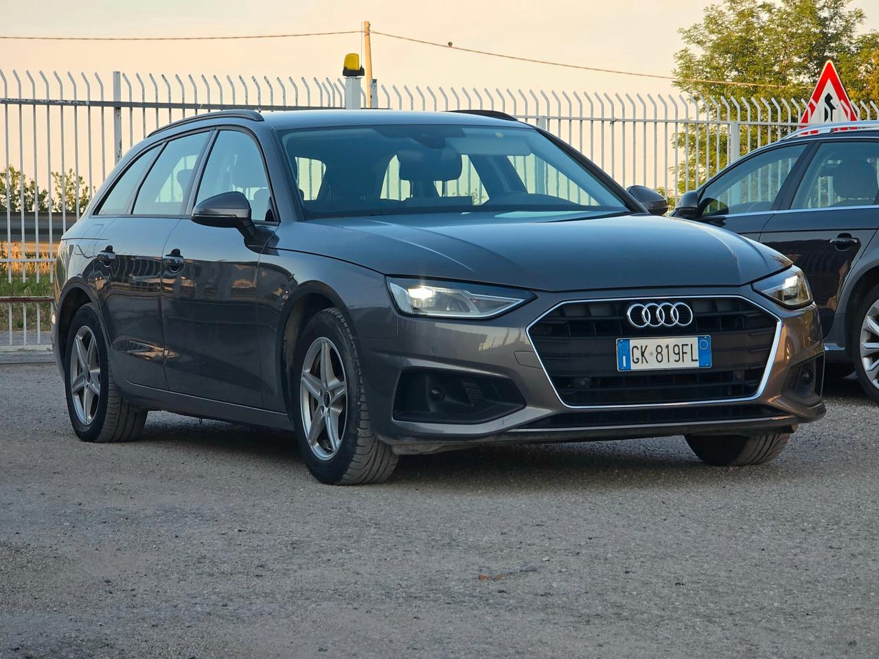 Audi A4 Avant 40 TDI S tronic Business