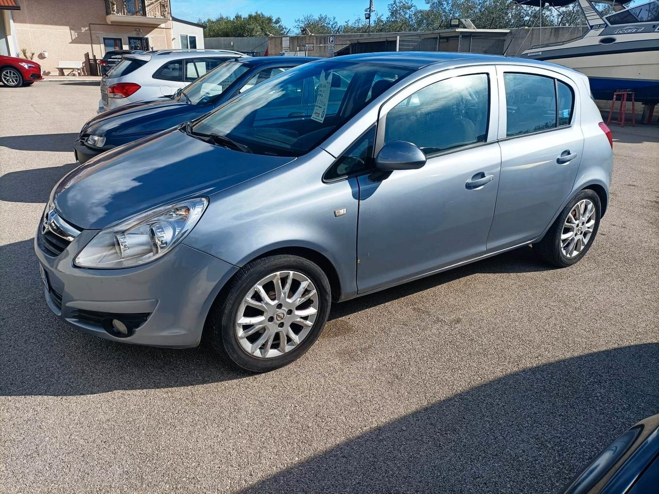 Opel Corsa 1.0 12V 5 porte Club