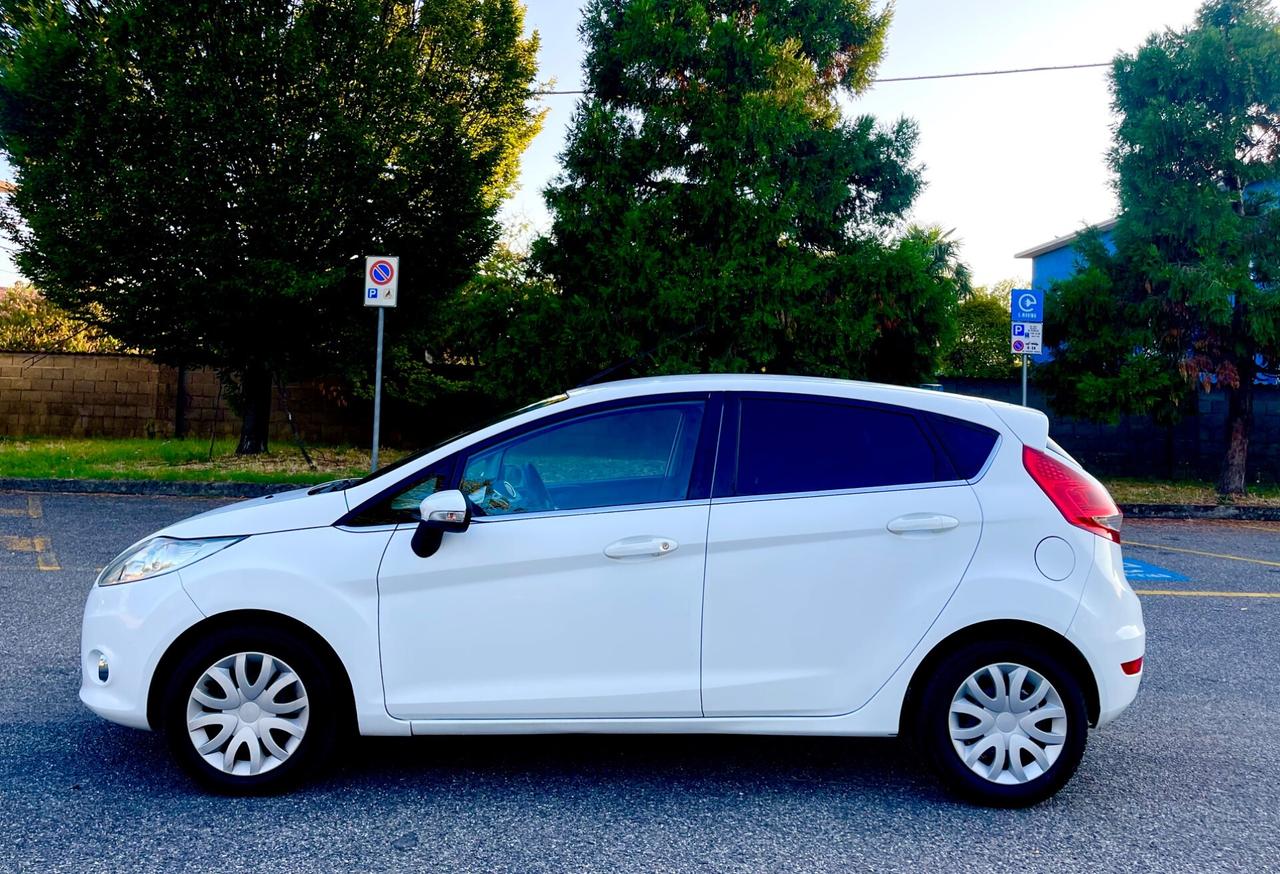 Ford Fiesta 1.4 TDCi 5p. Ghia