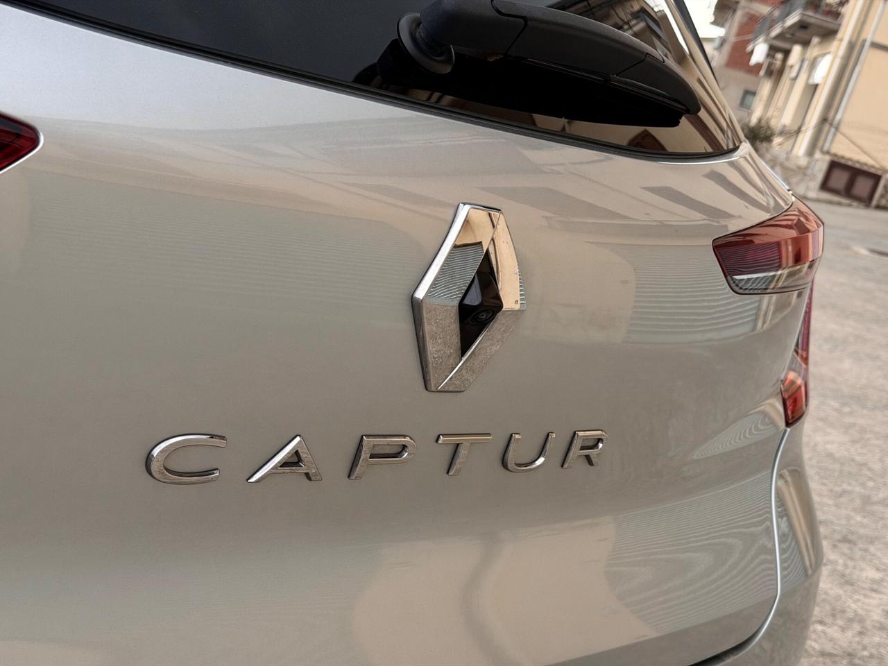 Renault Captur 1.5 Blue dCi 95 CV Intens