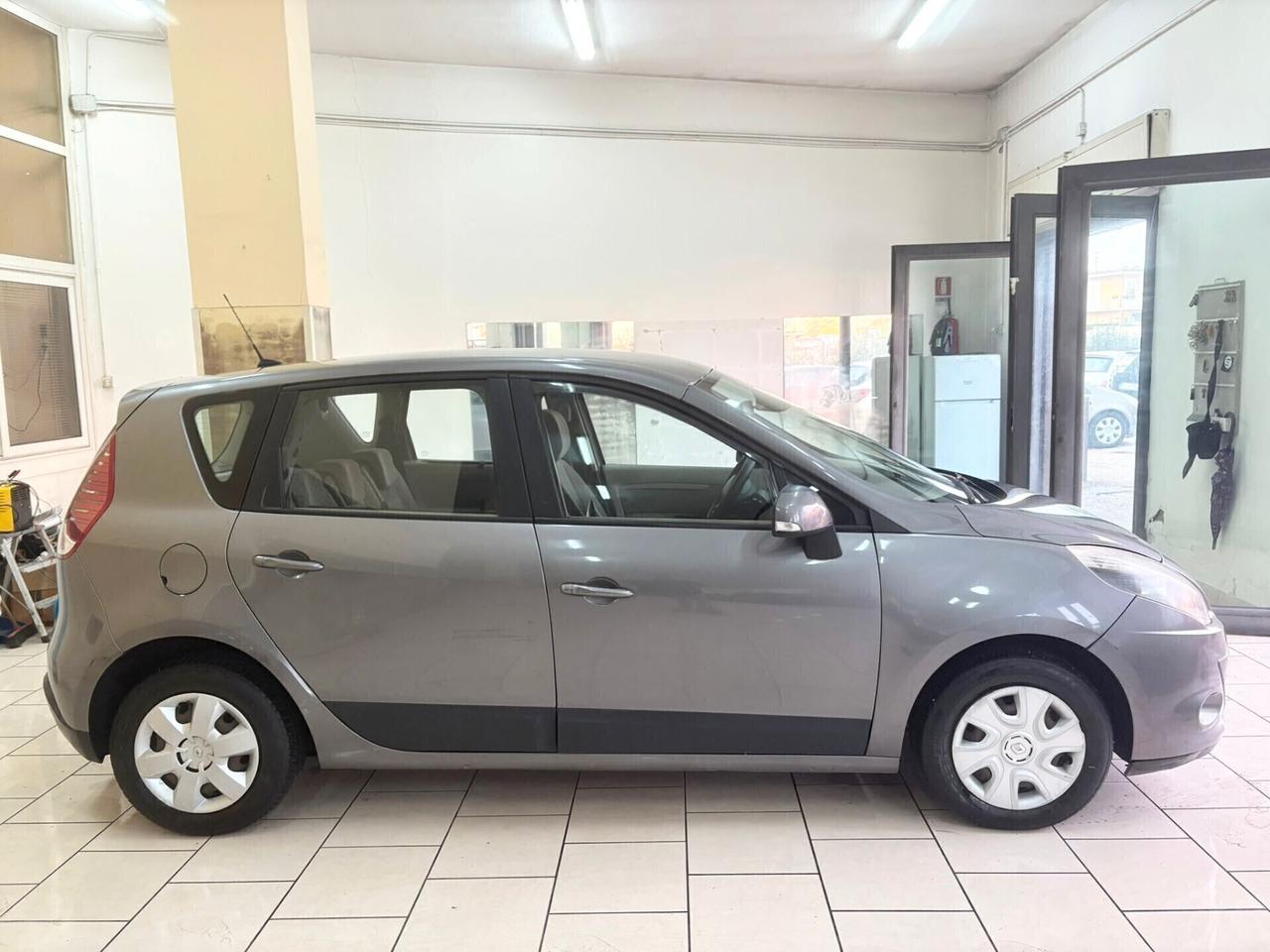 Renault Scenic Scénic X-Mod 1.5 dCi 105 cavalli