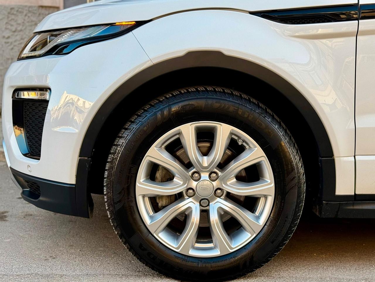 LAND ROVER RANGE ROVER 2.0 TD4 150HP 5P. SE DYNAMIC- 2016