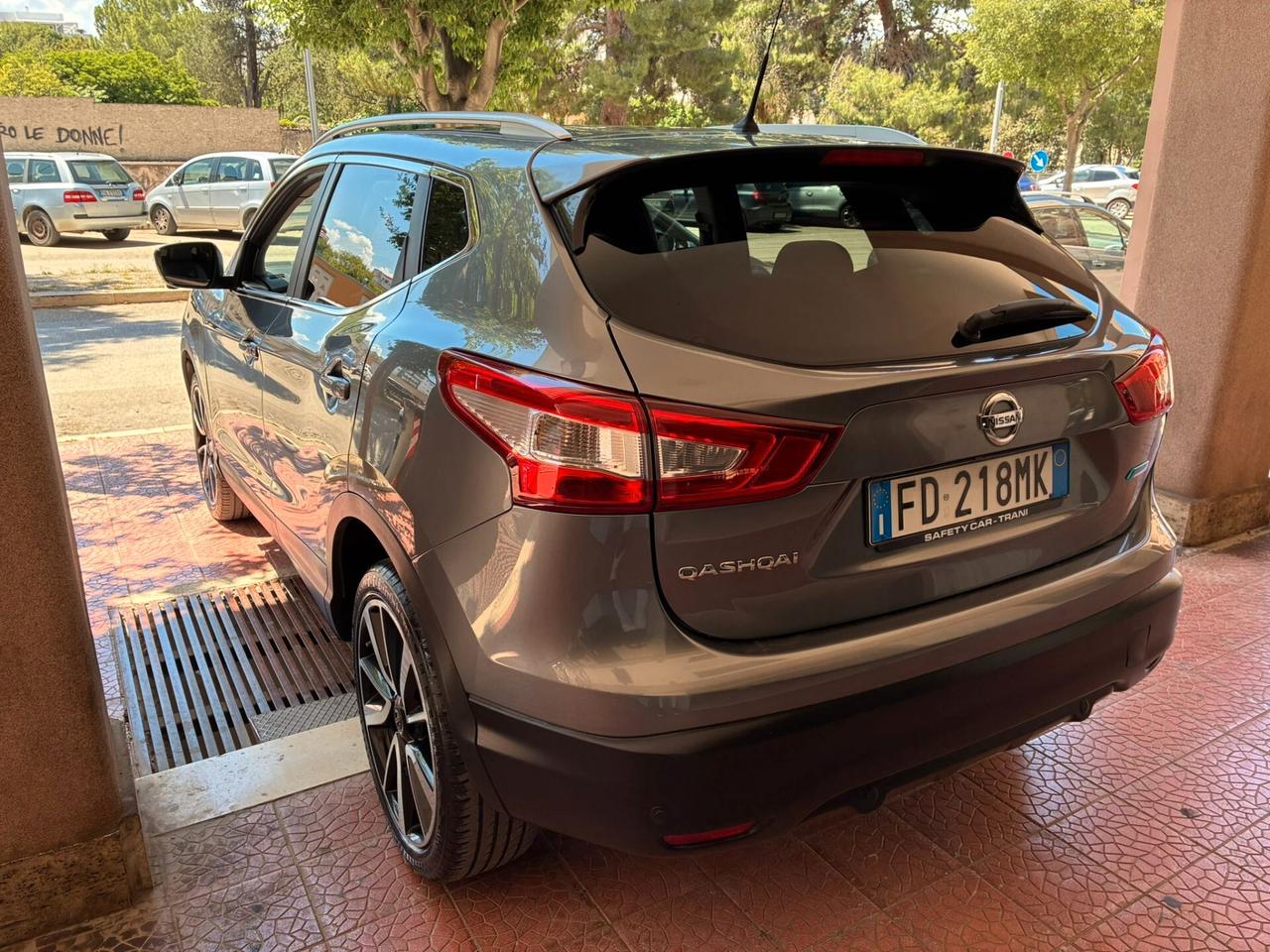 Nissan Qashqai1.5dCi Tekna navi telecamera-16