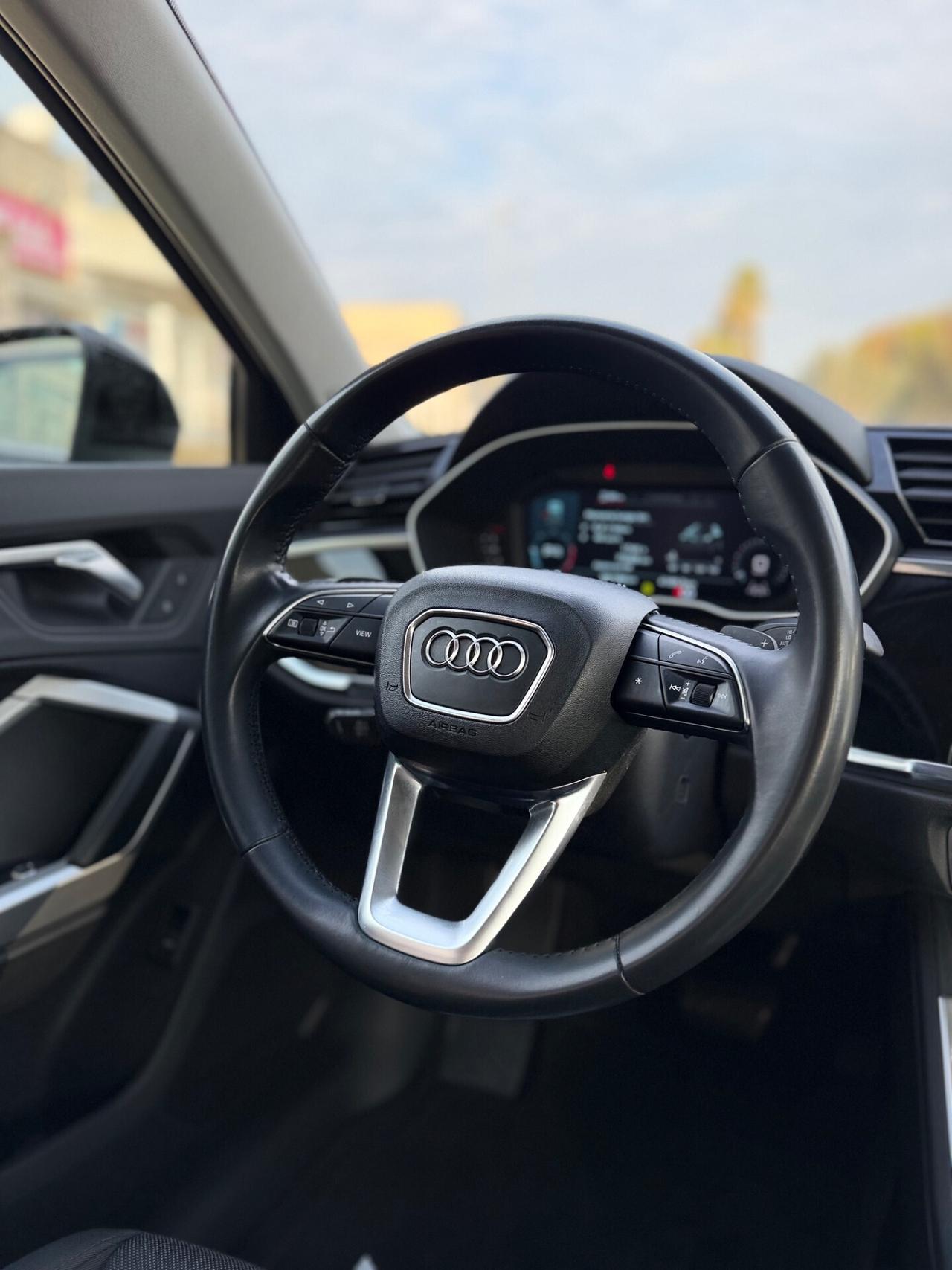 Audi Q3 35 TDI S tronic line edition