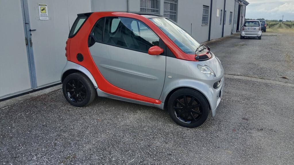 Smart Fortwo 700 benzina (MOTORE REVISIONATO)