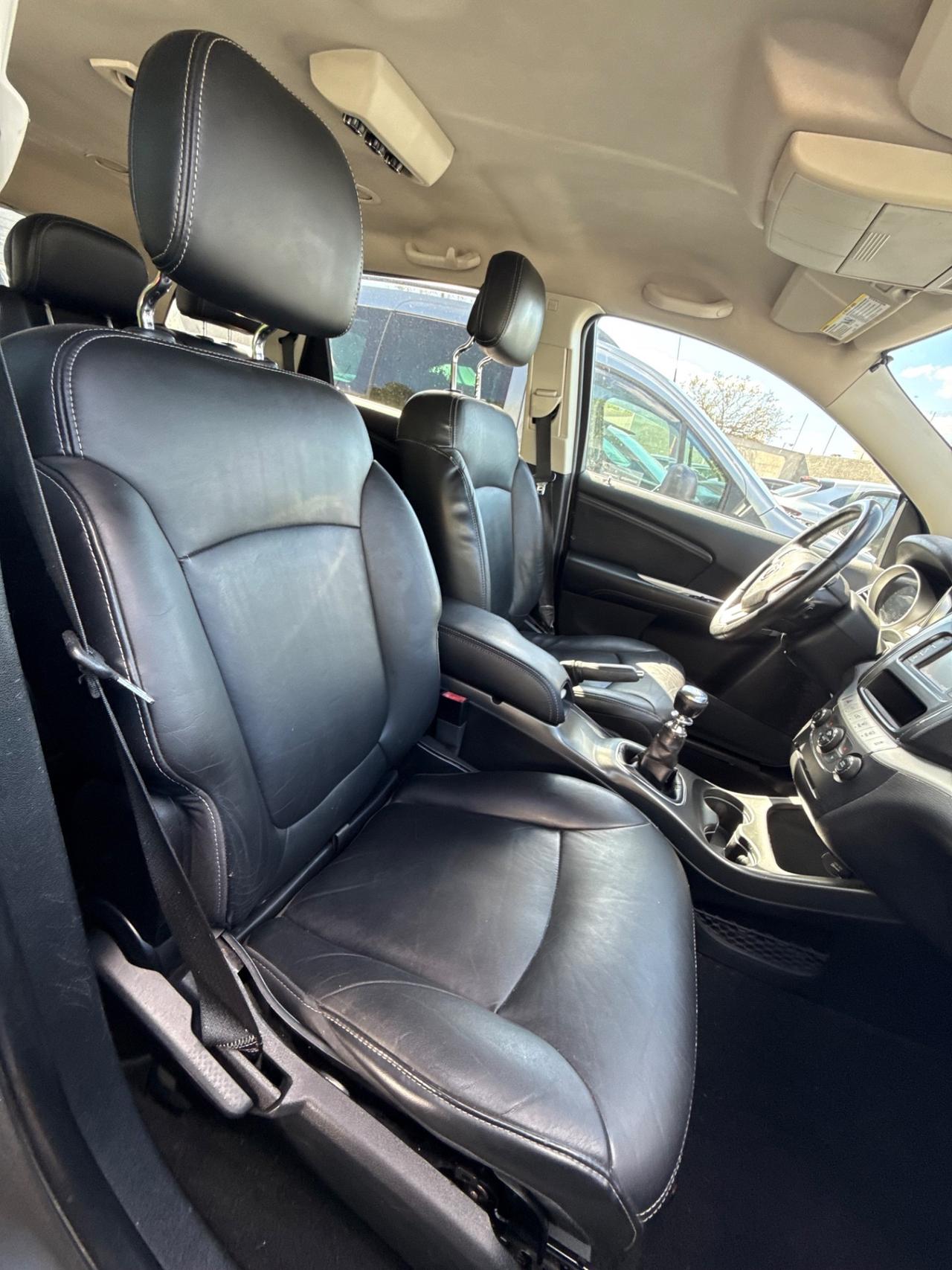 Fiat Freemont 2.0 Multijet 140 CV,7 posti,Climatronic bizona,sensori di parcheggio,cruise,ecc.
