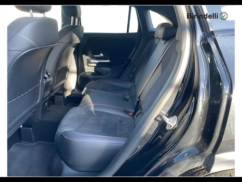 Mercedes-Benz GLA (H247) - GLA 200 d Automatic Premium