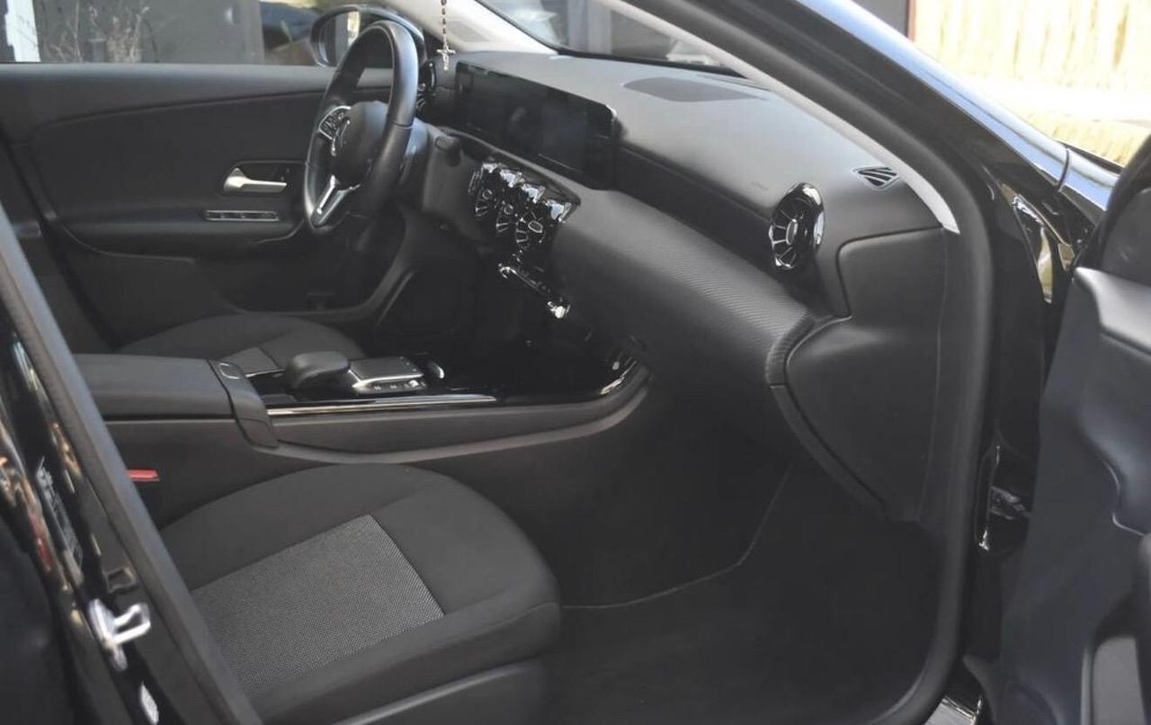 Mercedes-benz A 180 d Automatic Business Extra