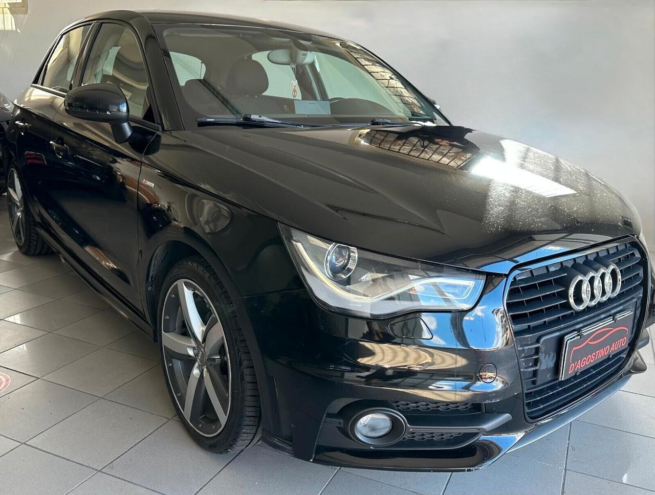 Audi A1 Sportback 1.6 TDI 90cv Sline FULL LED