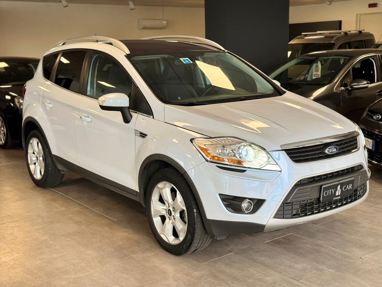 Ford Kuga 2.0 TDCi 136 CV 4WD Titanium DPF