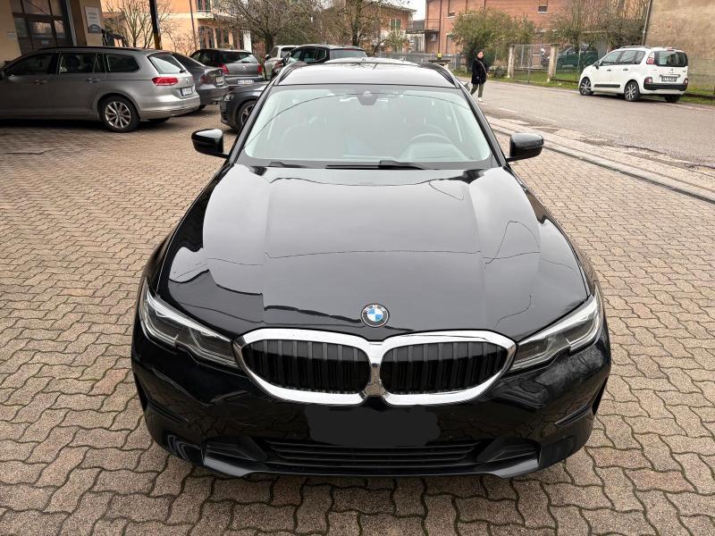 BMW Serie 3 Touring 318d Touring Business DIGITAL COCKPIT