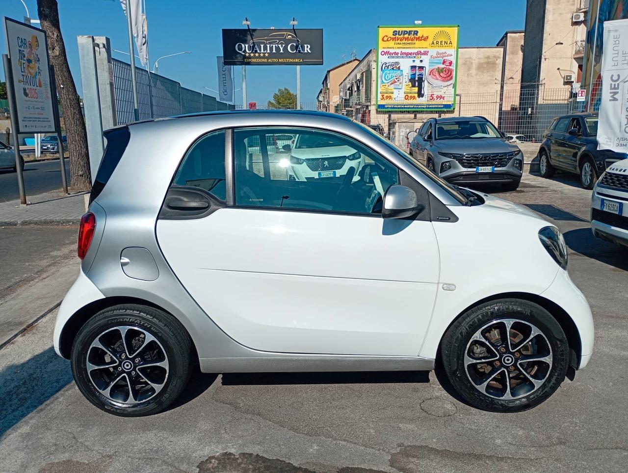 SMART FOR TWO 1.0 BENZINA 52 KW MANUALE 2015 PASSION