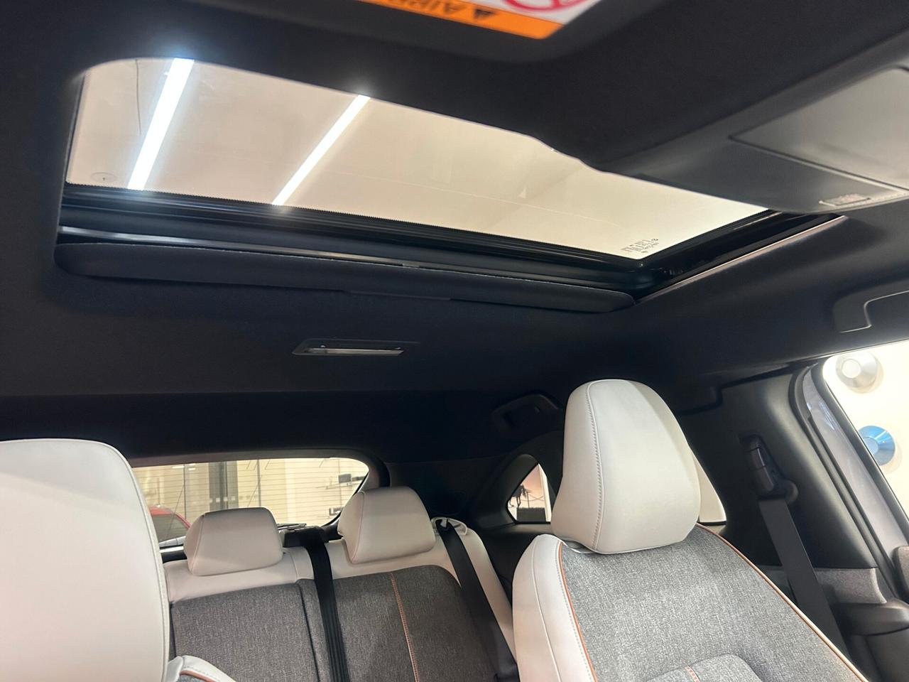 Mazda MX-30 e-Skyactiv R EV Makoto Driver Assistance & Sound