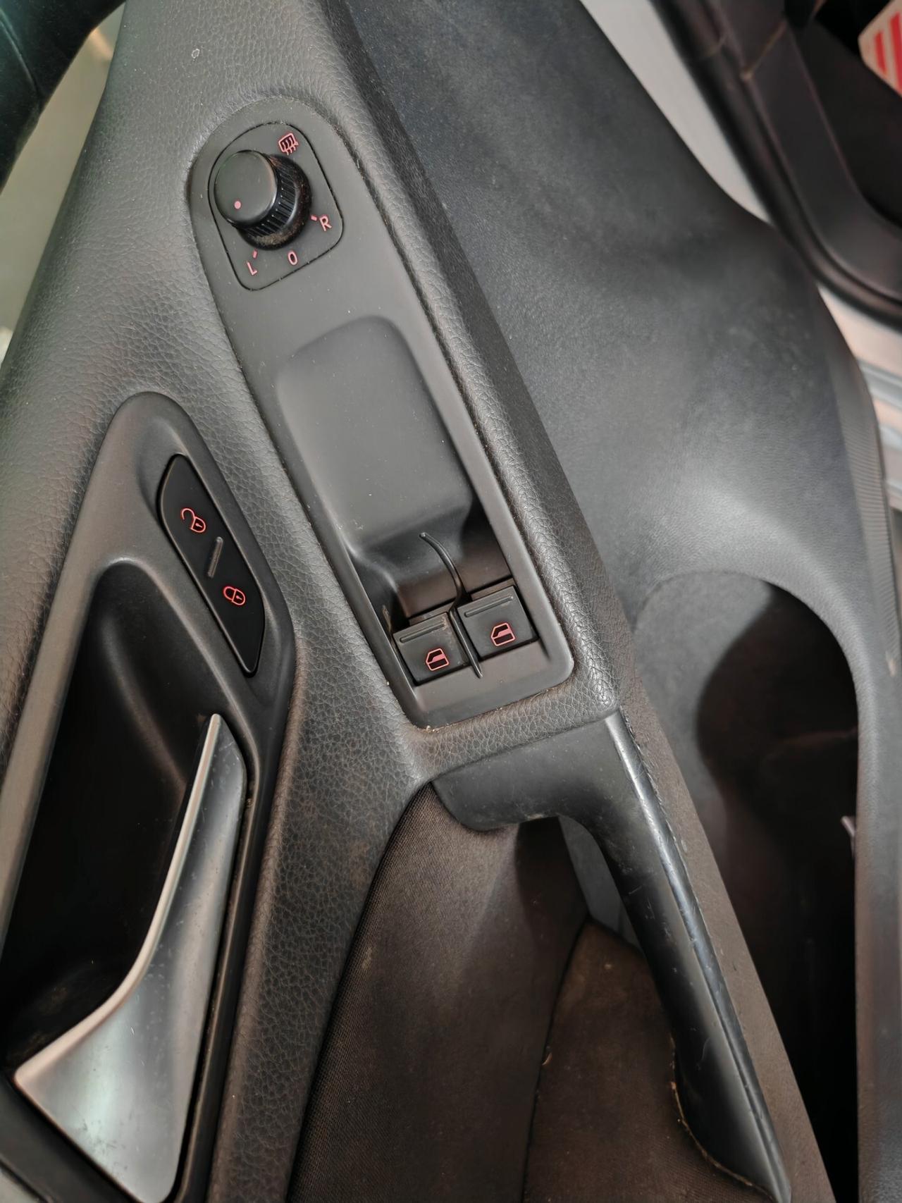 Volkswagen Golf 1.6 TDI DPF 5p. Comf. BlueM. Tech.