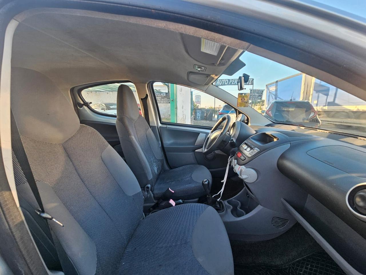 Peugeot 107 1.4 HDi 5p. Sweet Years