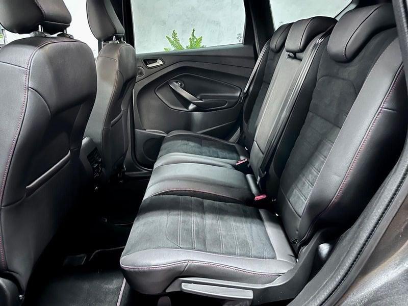Ford Kuga Kuga 2.0 TDCI 150 CV S&S 4WD Powershift ST-Line
