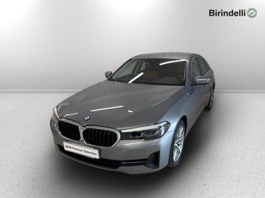 BMW Serie 5(G30/31/F90) - 520d 48V xDrive Business
