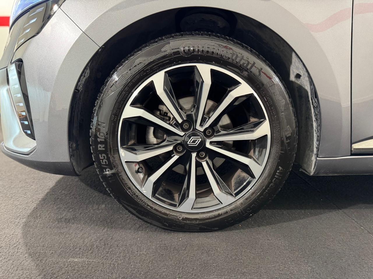 Renault Clio TCe 90 CV 5 porte Techno* NEOPATENTATI*