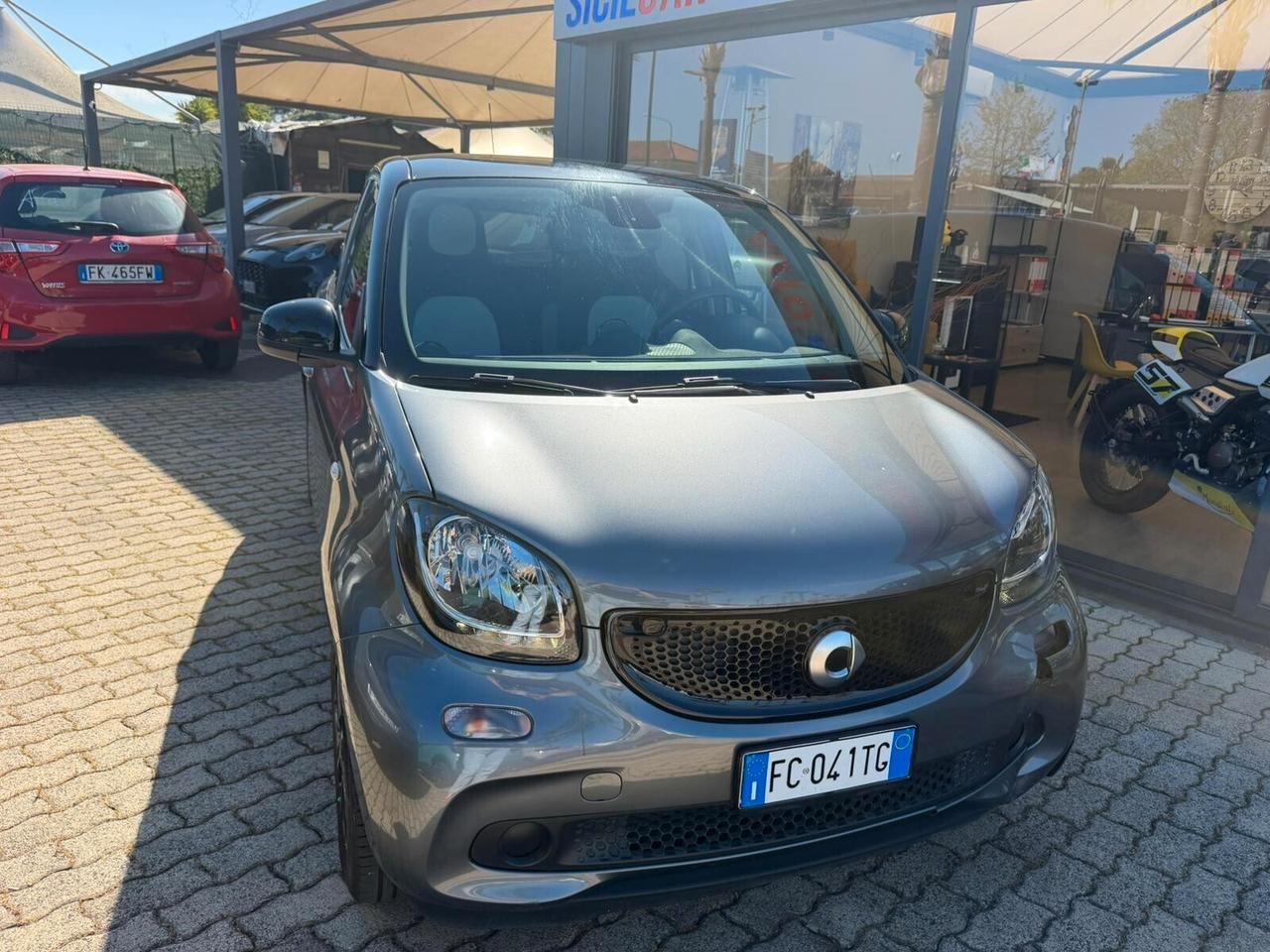Smart ForFour 60 1.0 Black Passion