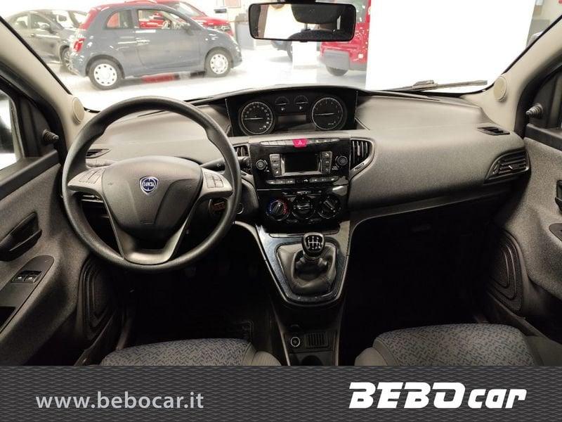 Lancia Ypsilon Ypsilon 1.0 FireFly 5 porte S&S Hybrid Ecochic A. Ferretti