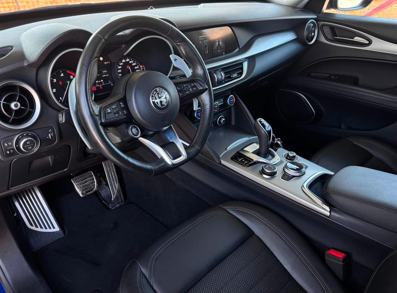 Alfa Romeo Stelvio 2.2 Turbodiesel 190 CV AT8 Q4 Sprint