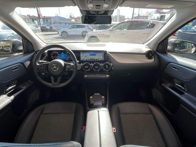 Mercedes-Benz GLA 180 d Automatic Business Extra