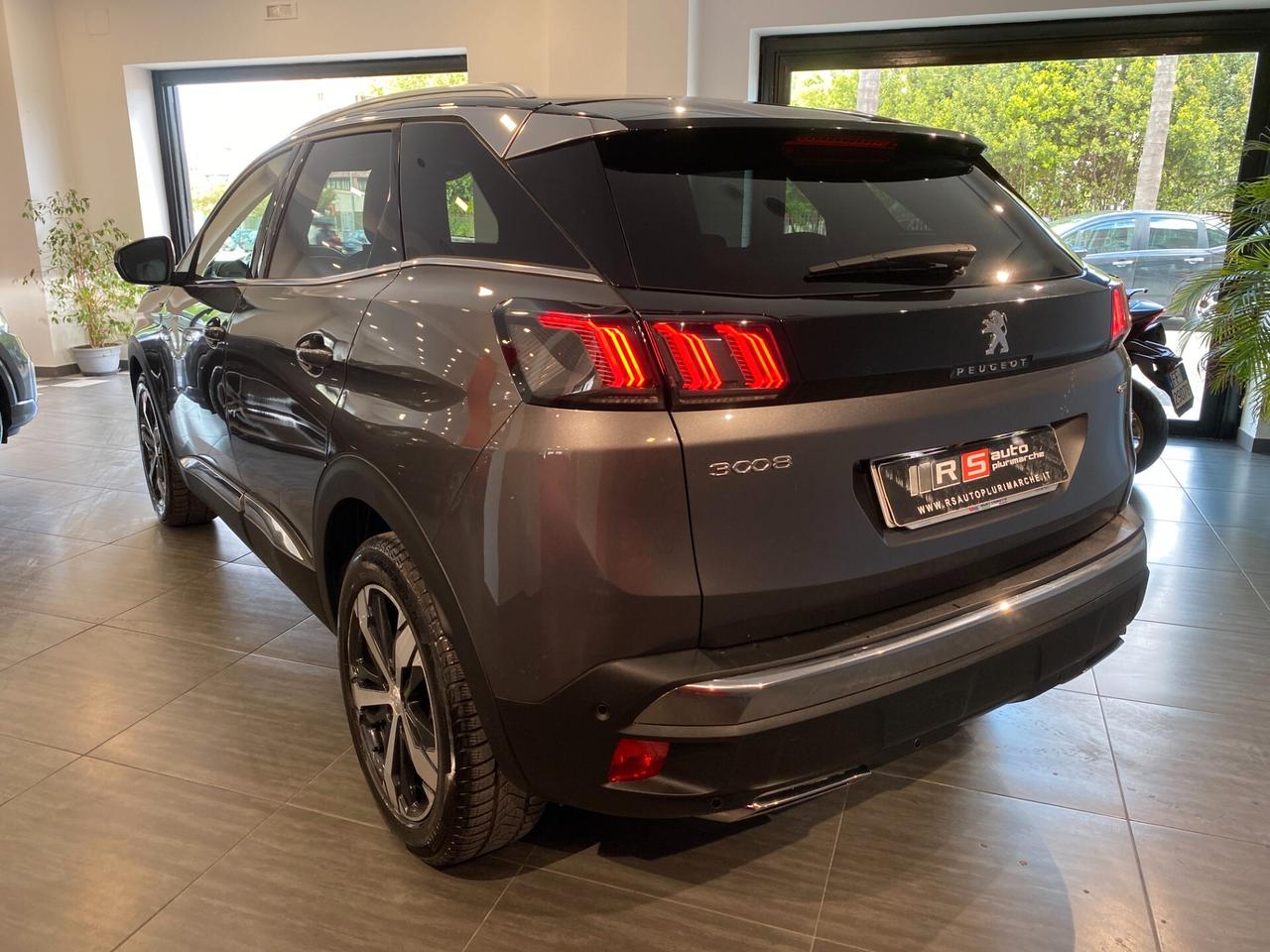 Peugeot 3008 BlueHDi 130 S&S EAT8 GT