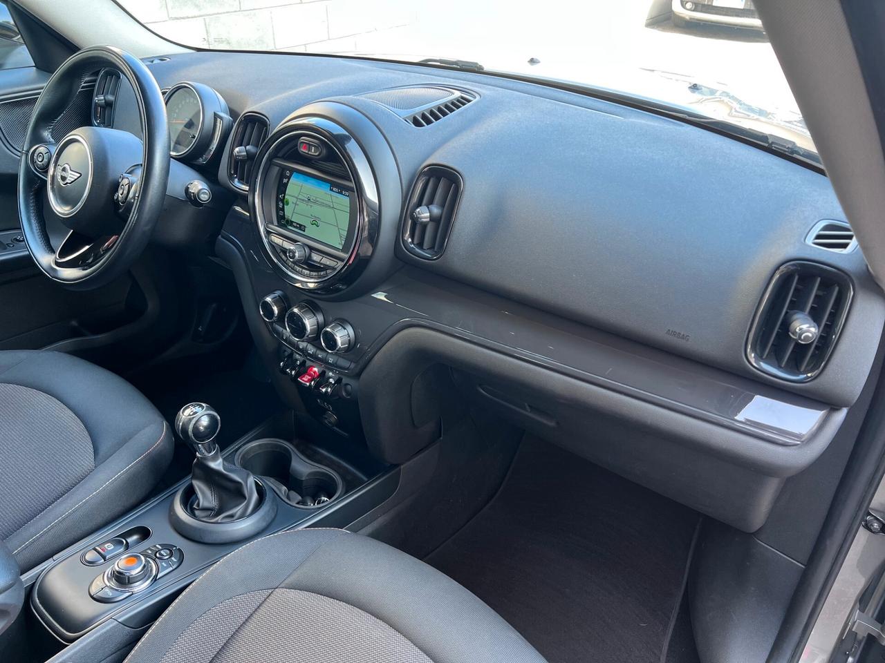 Mini One D Countryman 1.5 115cv Business OK NEOPAT. LED/NAVI PERF.