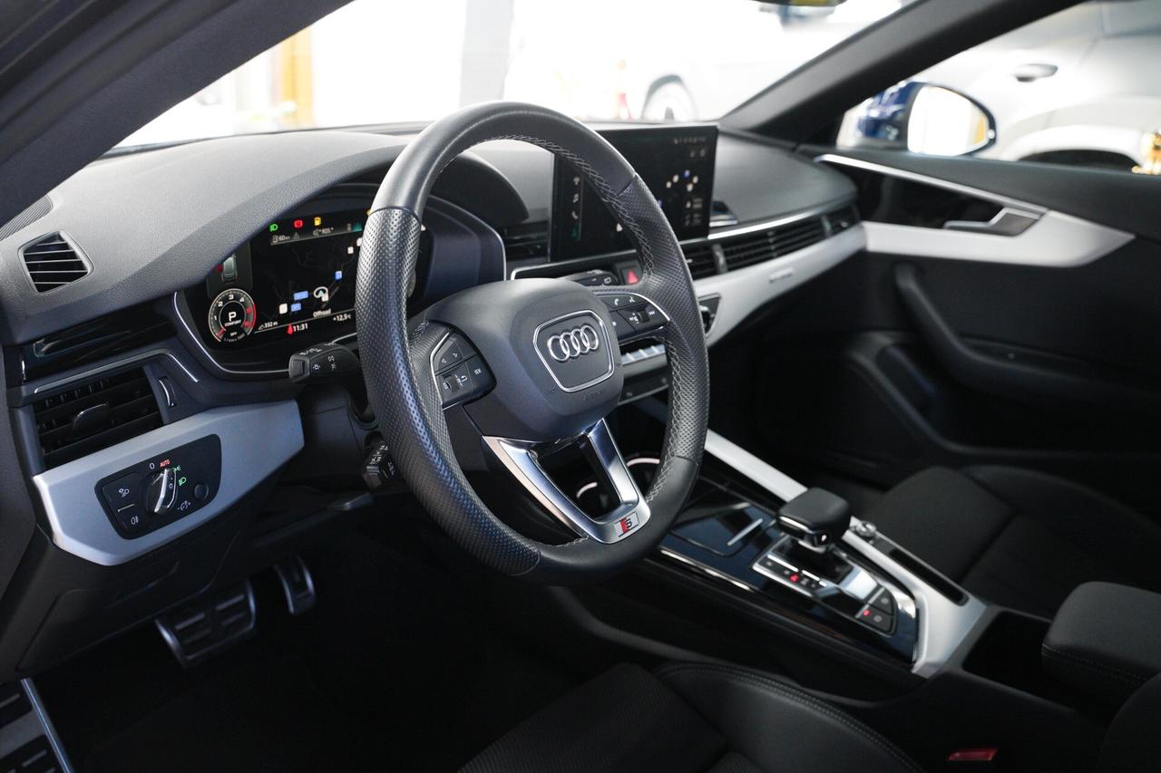 Audi A4 40 TDI S tronic line edition