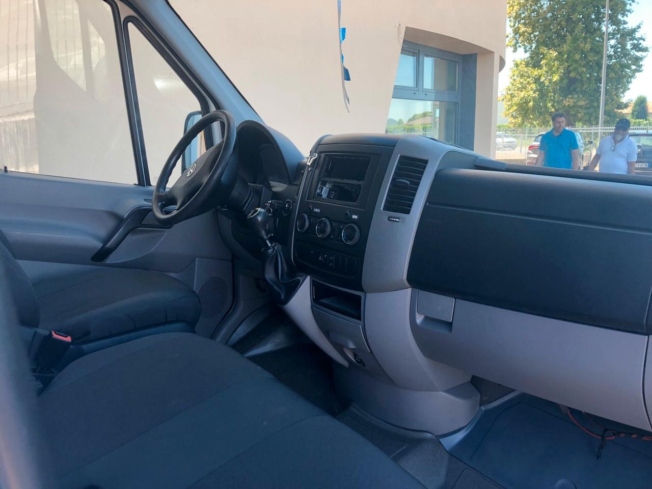 Volkswagen Crafter 9 POSTI