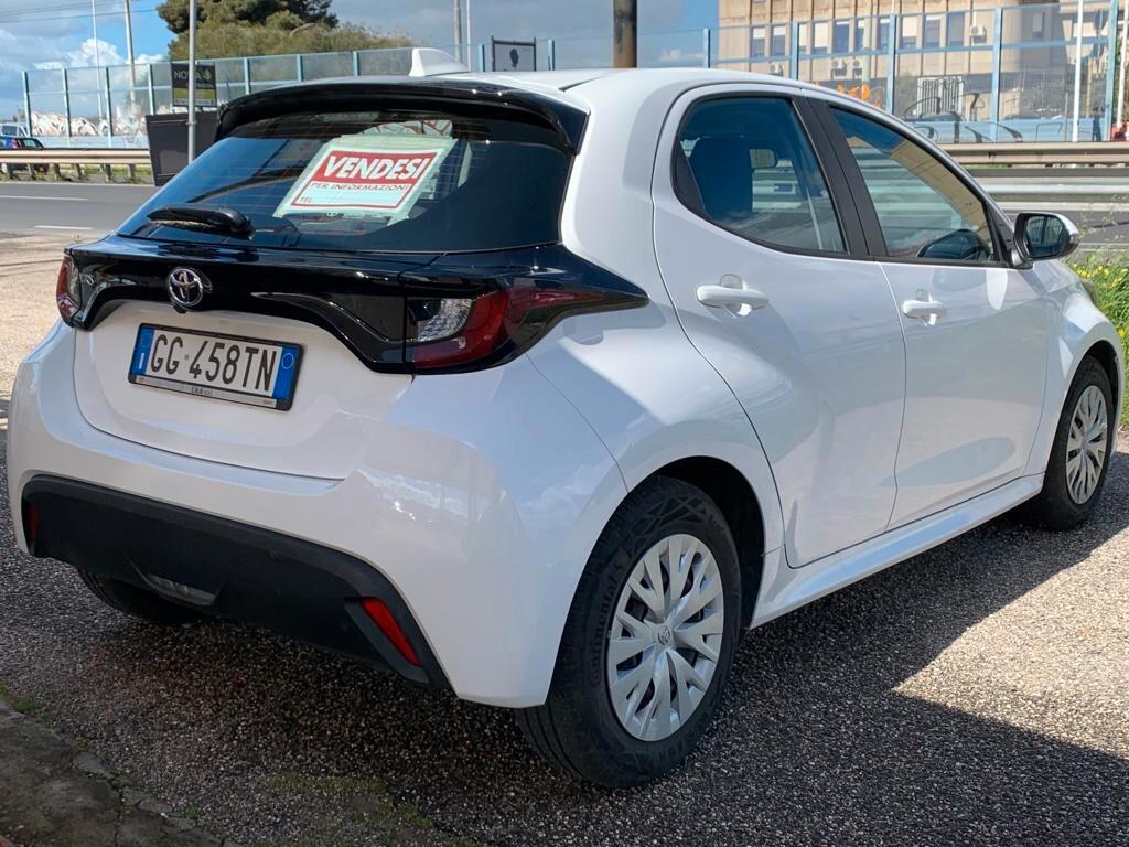 Toyota Yaris 1.5 Hybrid 5 porte AUTOMATICA