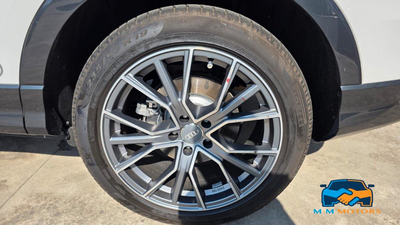 Audi Q3 Sportback 45 2.0 tfsi S line edition quattro s-tronic