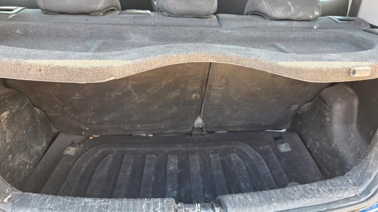 Hyundai i10 1.0 basis