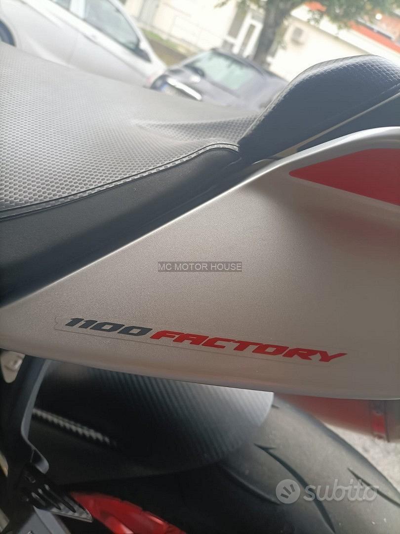 Aprilia tuono 1100 v4 factory +0maggi0 casco+rate