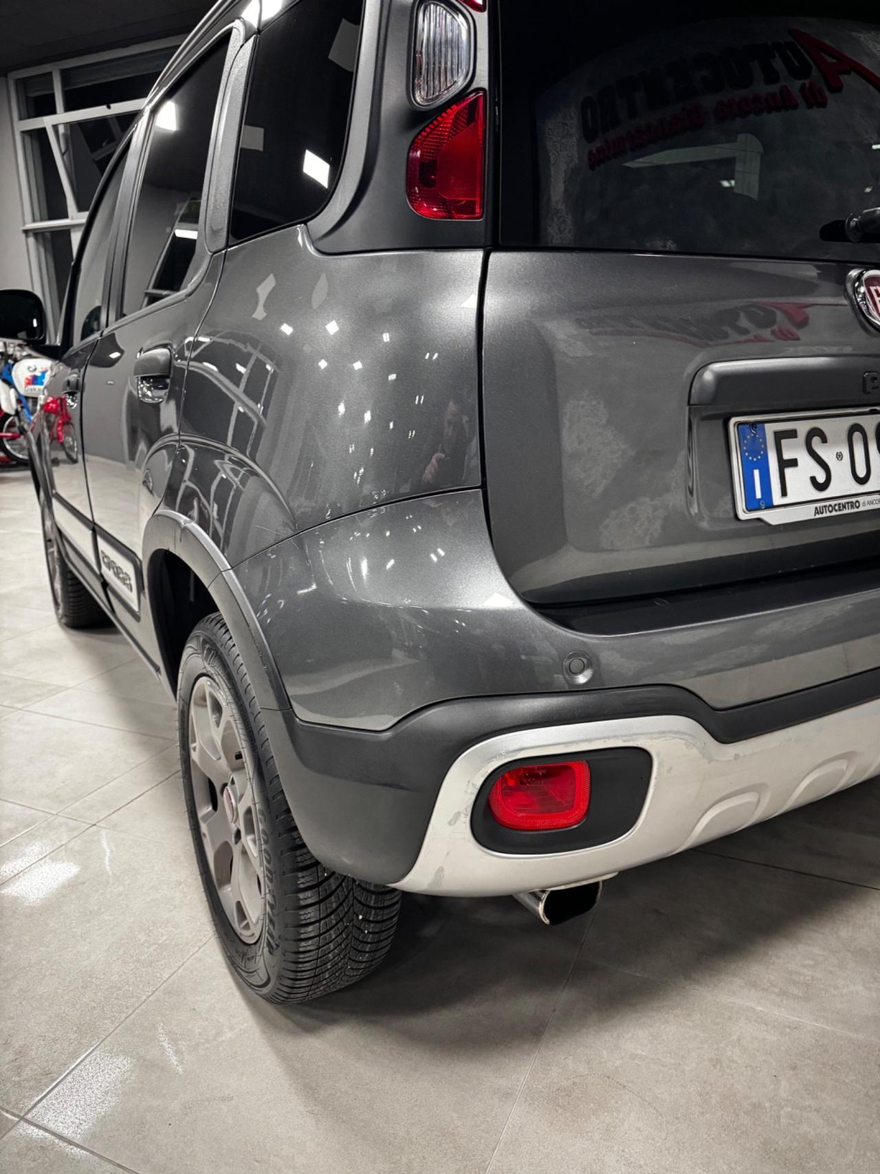 FIAT PANDA CROSS 4x4 900 T AIR