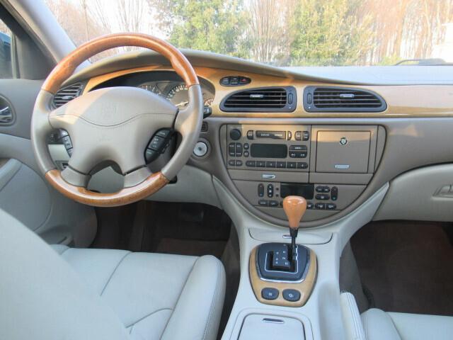 Jaguar S-Type 3.0 V6 Executive ASI Bollo 156 euro
