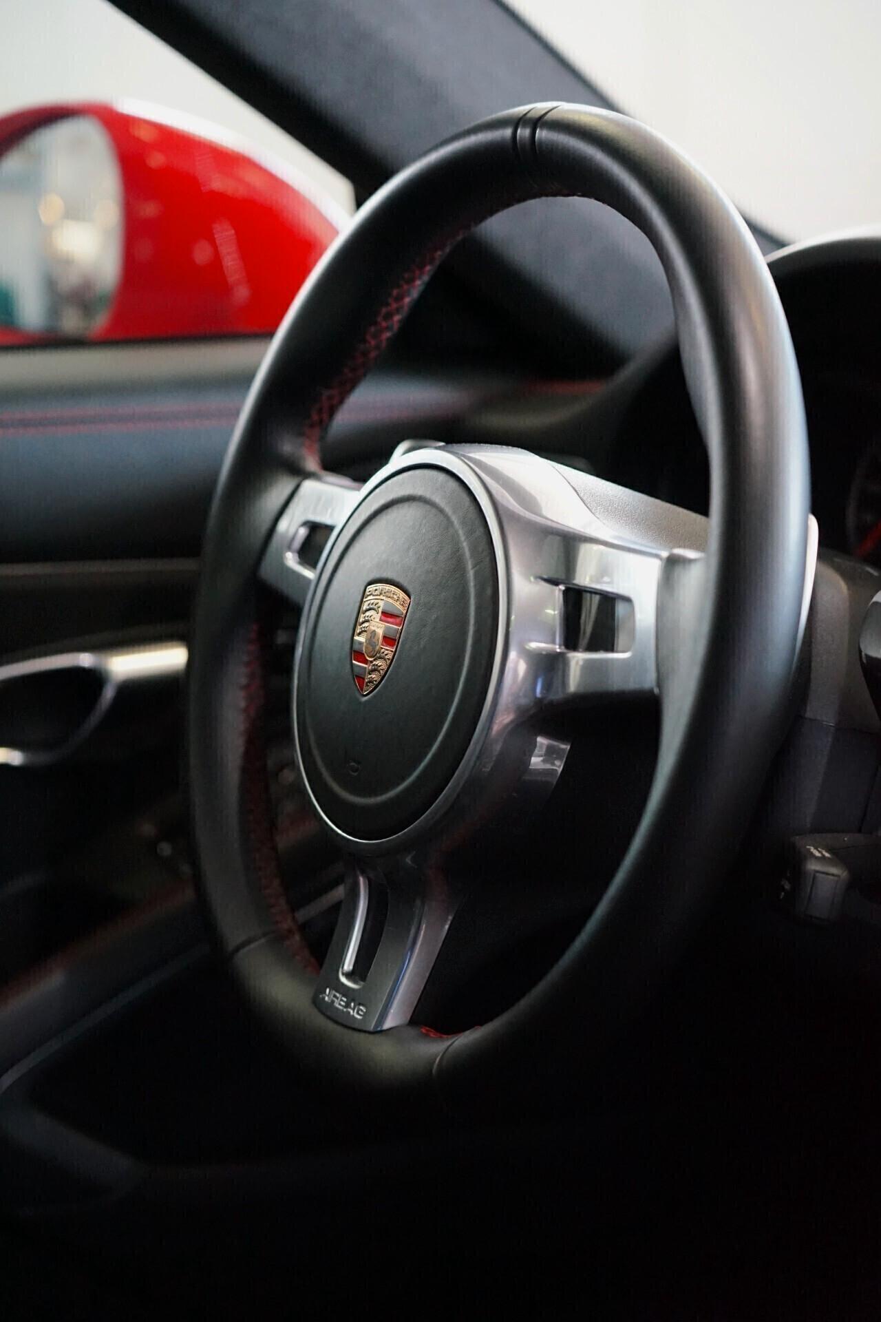 Porsche 911 Turbo S