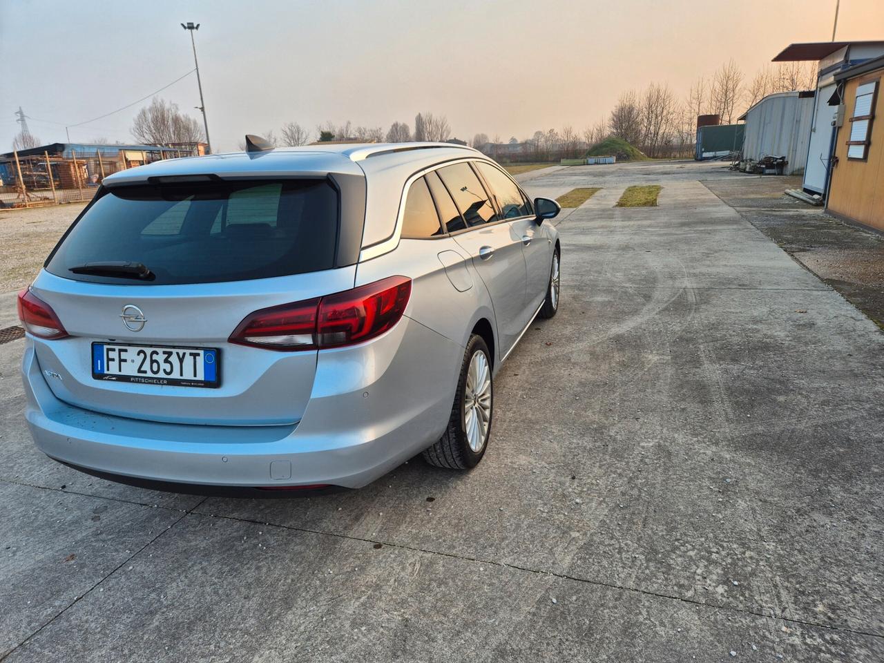 Opel Astra 1.6 CDTi 110CV Start&Stop Sports Tourer Business