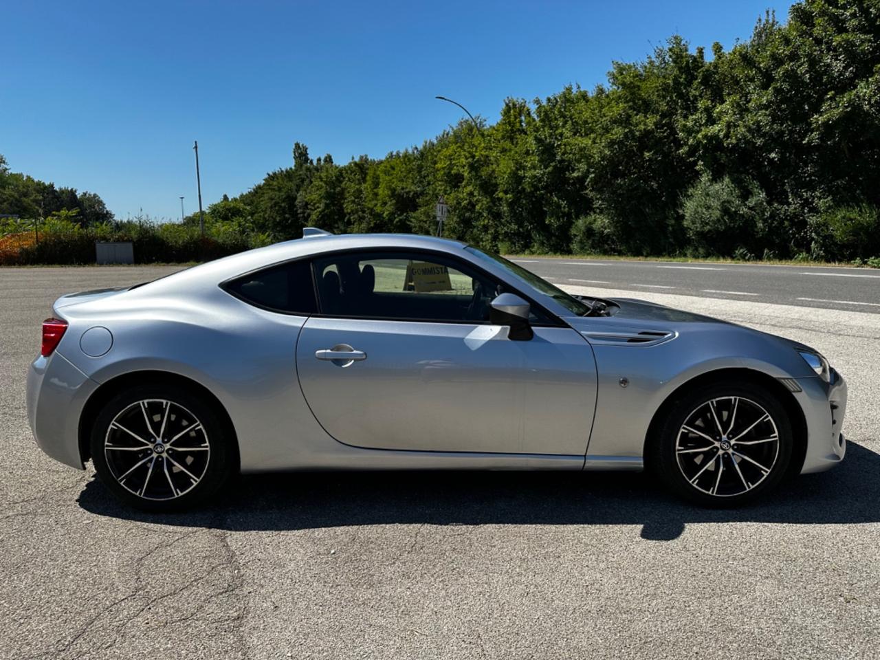 Toyota GT86 2.0 AT Rock&Road VALUTO PERMUTA