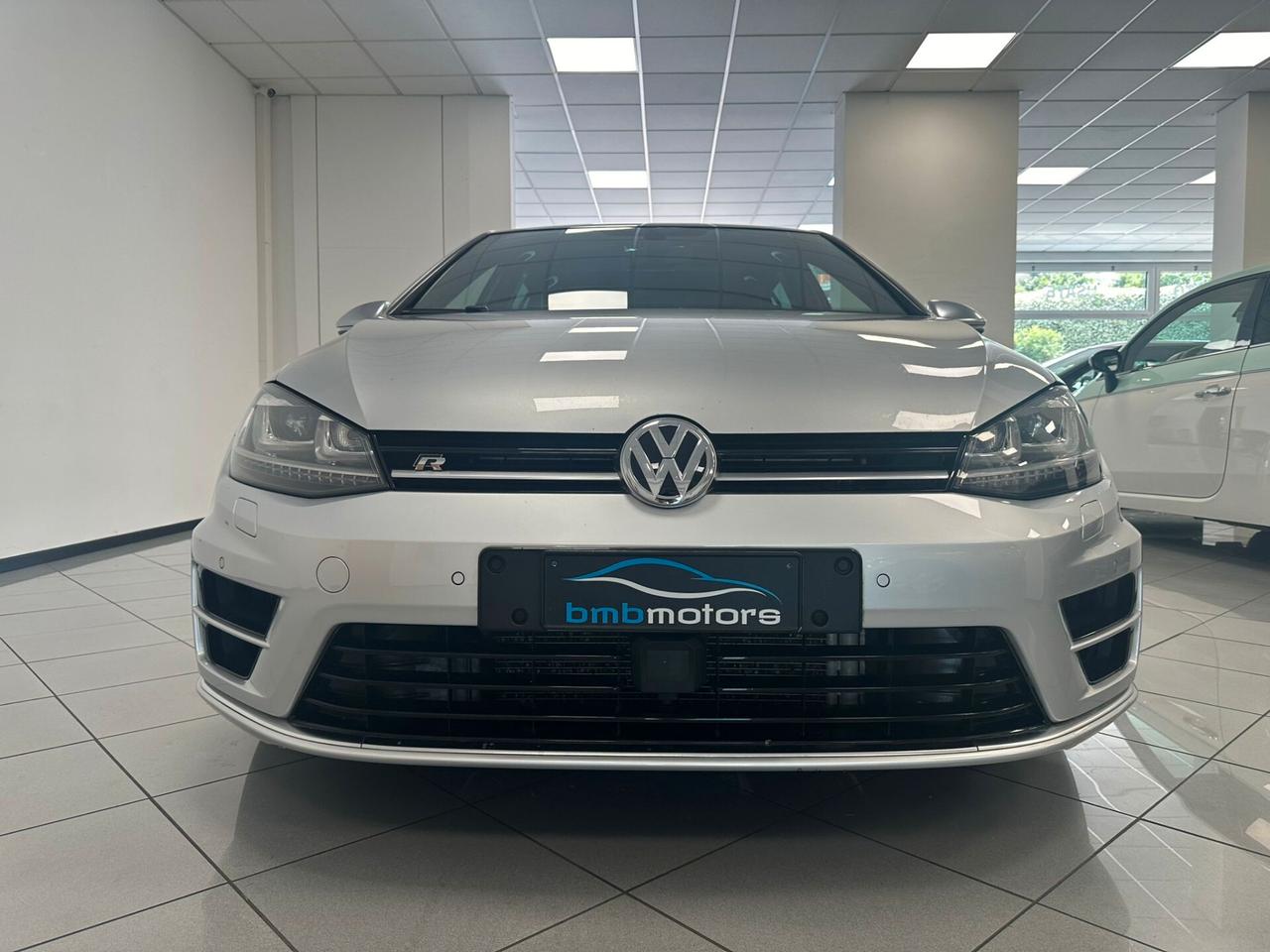 Volkswagen Golf R 2.0 TSI DSG 4MOTION 5p. BMT