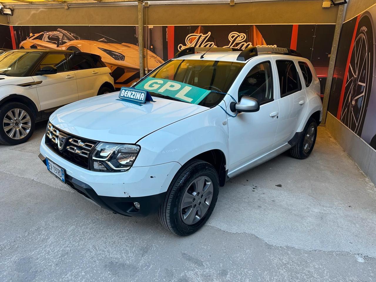 Dacia Duster 1.6cc gpl 12 mesi garanzia-2014