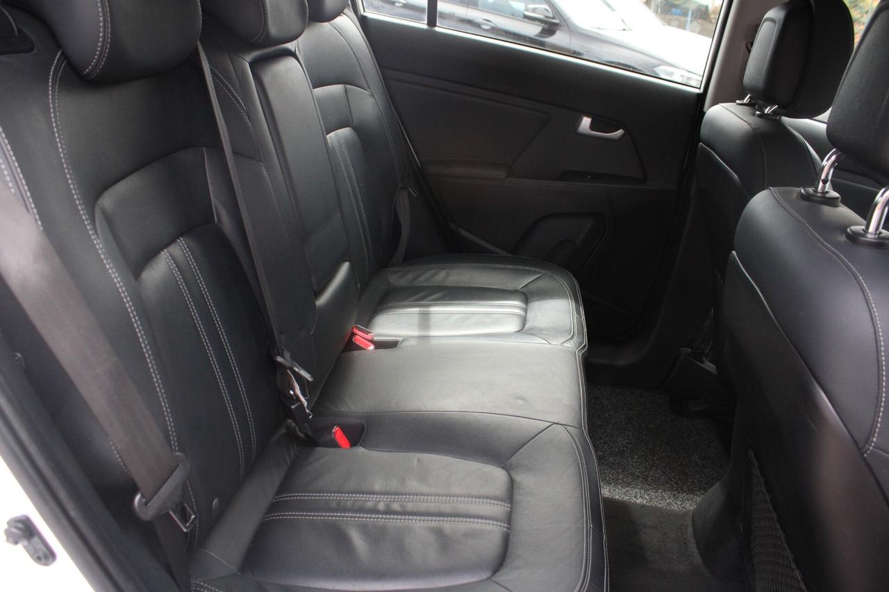 Kia Sportage 1.7 CRDI VGT 2WD high tech