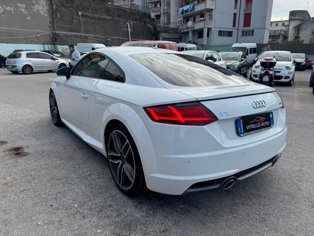 Audi TT Coupé 2.0 TDI ultra S line