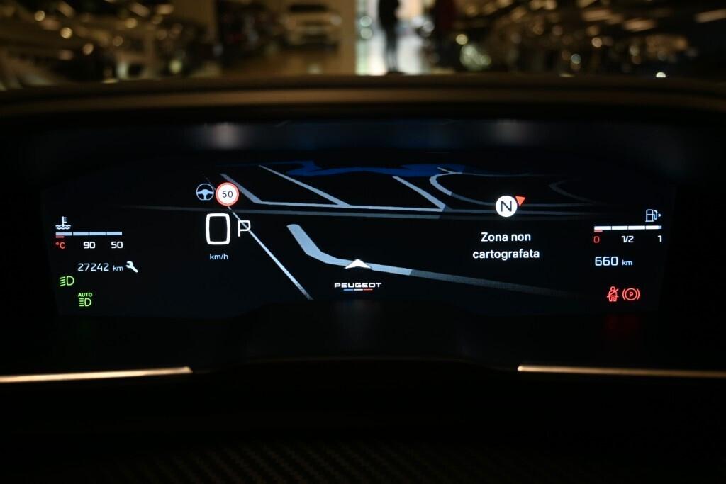 Peugeot 508 SW 1.5 BLUEHDI 131CV EAT8 SeS GT ( FARI LED MATRIX - I-COCKPIT NAVI MIRROR PDC)