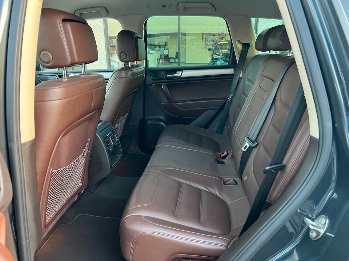 Volkswagen Touareg 3.0 TDI 245 CV tiptronic BlueMotion Techn. Executive