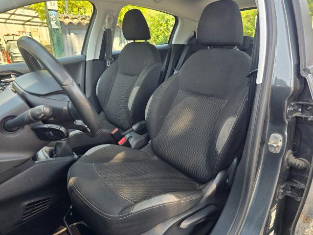 PEUGEOT 208 1.2i Benzina 82CV 5 Porte Active per NEOPATENTATI
