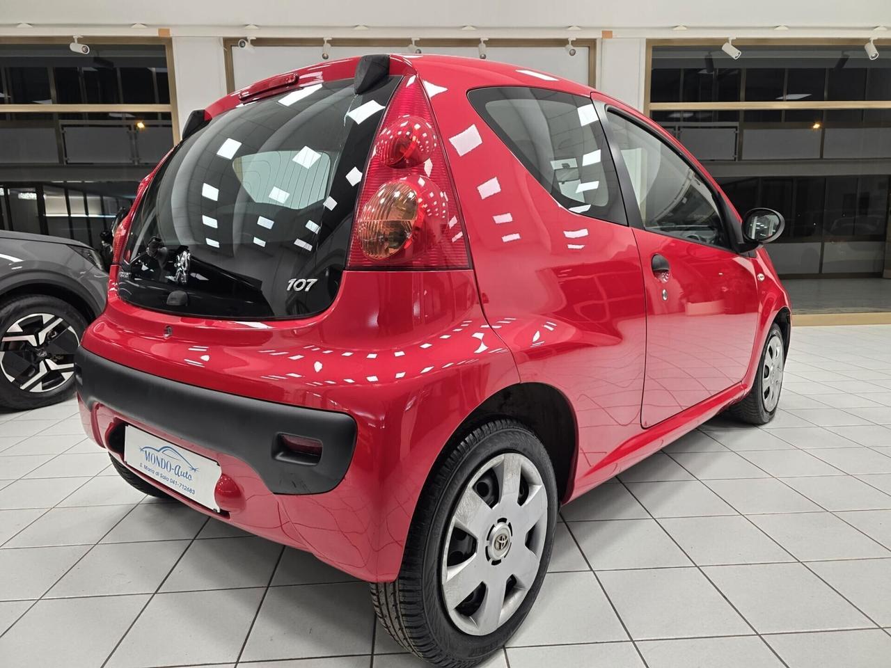 Peugeot 107 1.0 68CV Desir 2010 NEOPATENTATI