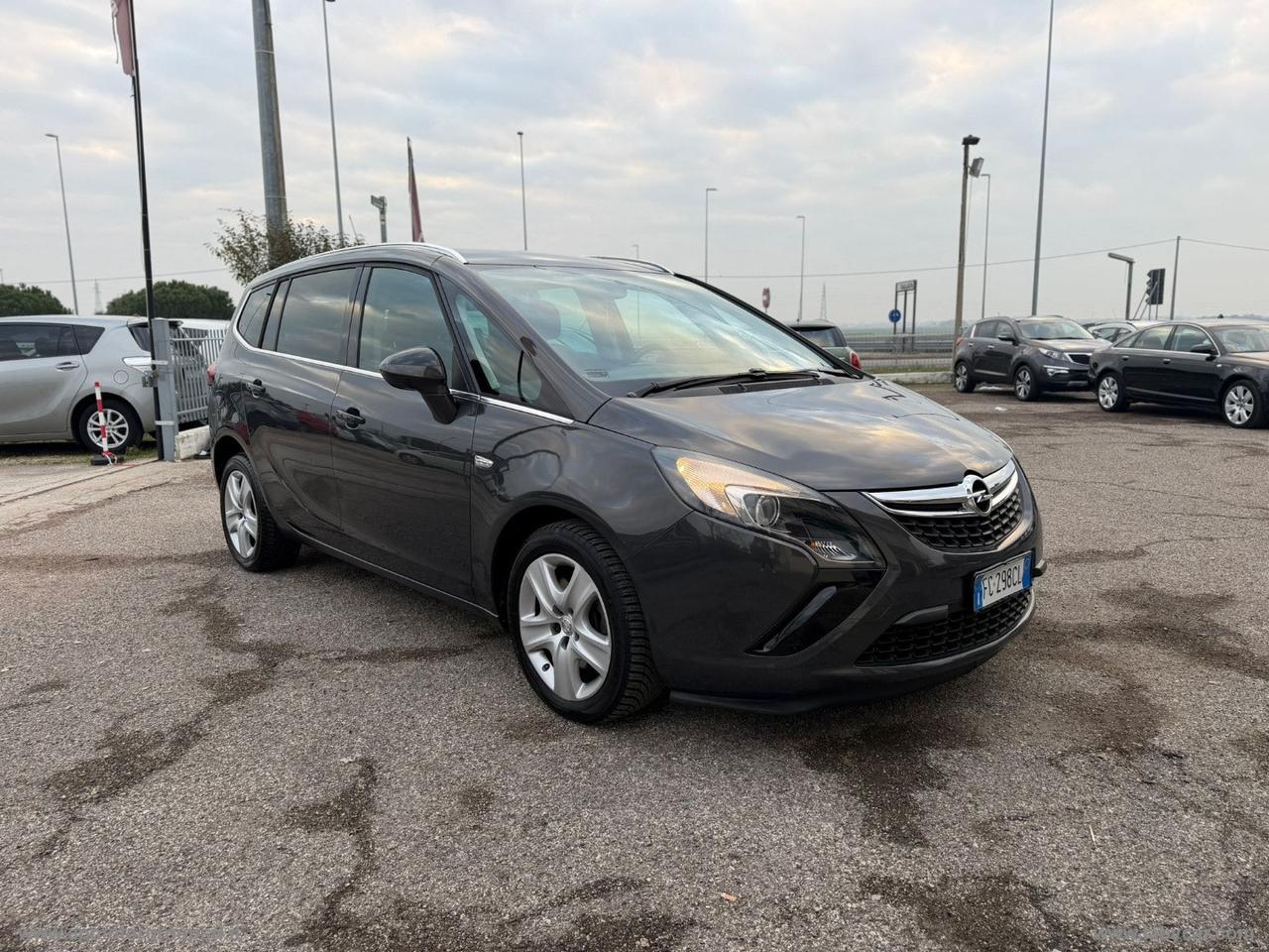 OPEL Zafira Tourer 1.4 T 140CV GPL Cosmo